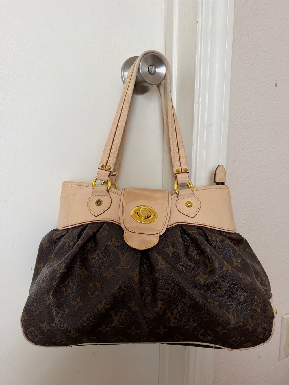Vintage Louis Vuitton Monogram Canvas Shoulder Bag with Natural Leather Trim